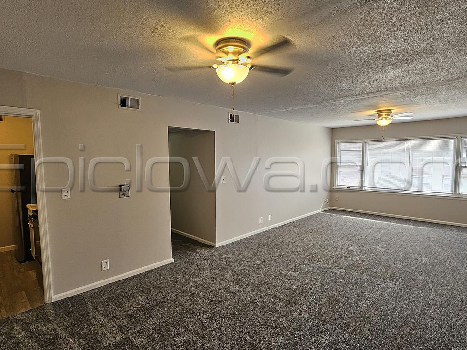 1st image of 220 19th St NE #E-323