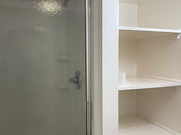 18 Lily St #BASEMENT — Photo 14