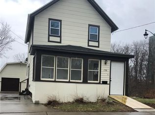 136 River St, Rochester, NY 14612