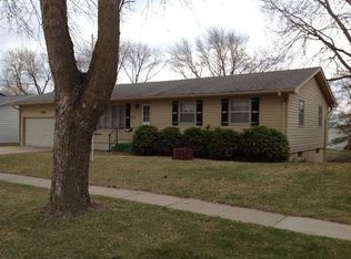 1035 N 31st St, Fort Dodge, IA 50501