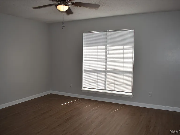 3001 Sutton Dr — Photo 14