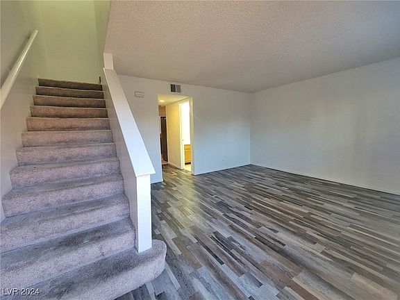 5th image of 7089 Burcot Ave #A89