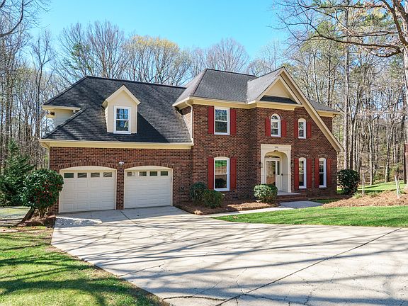 2nd image of 5901 Daria Ct