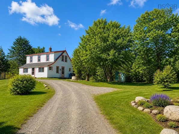 48 George Dorey Rd, Chester, NS B0J 3M0