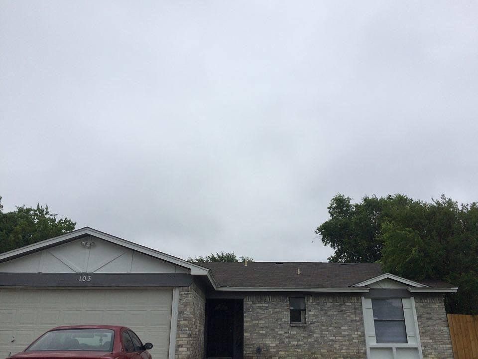 1st image of 103 W Volunteer Dr