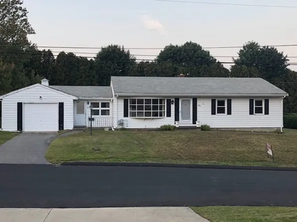 94 Folsom Ave, Somerset, MA 02726