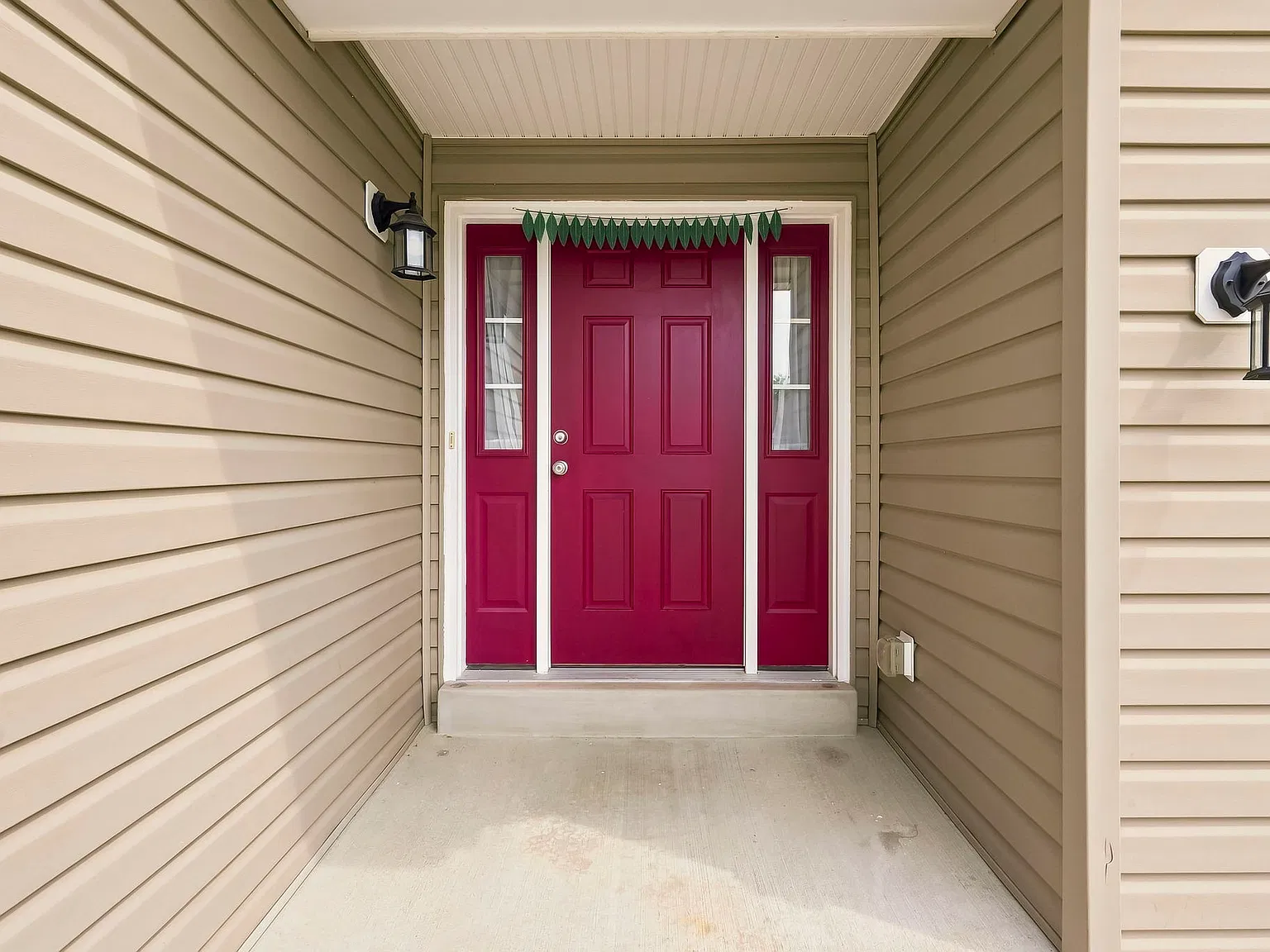 3 bed, 1400 sqft, $2,350 — Photo 3