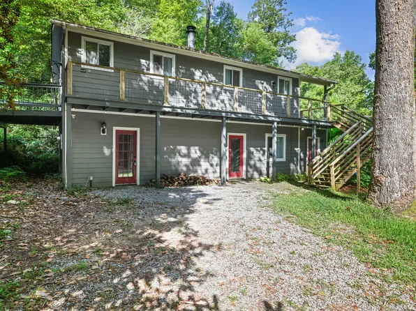 1050 Paint Pony Trl, Pegram, TN 37143