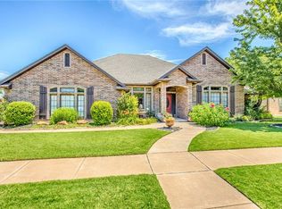 14712 Lamplight Ln, Edmond, OK 73013