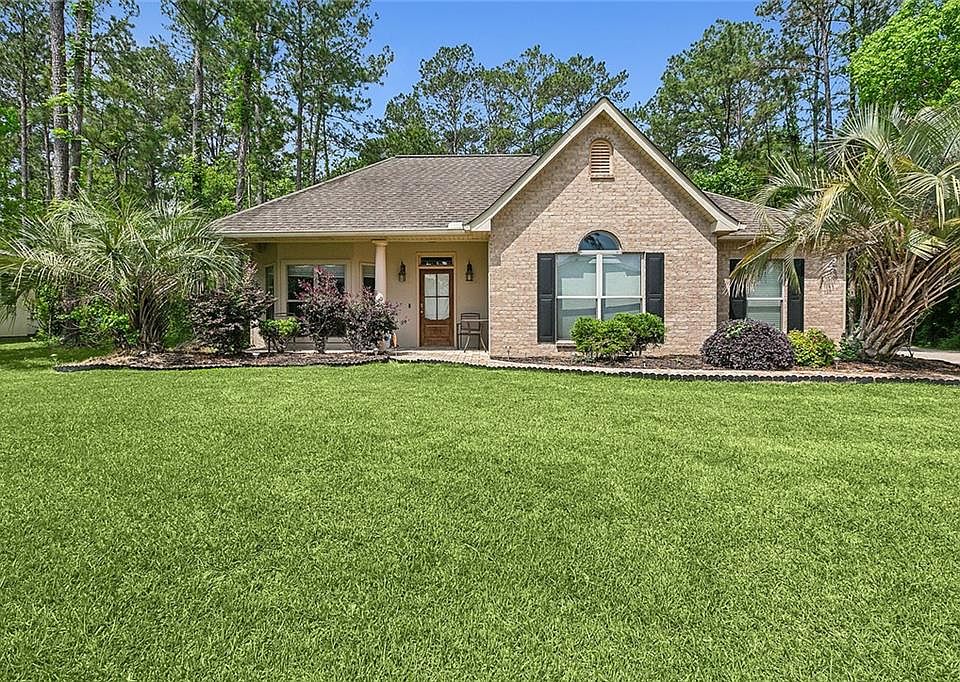 1st image of 13316 Riverlake Dr