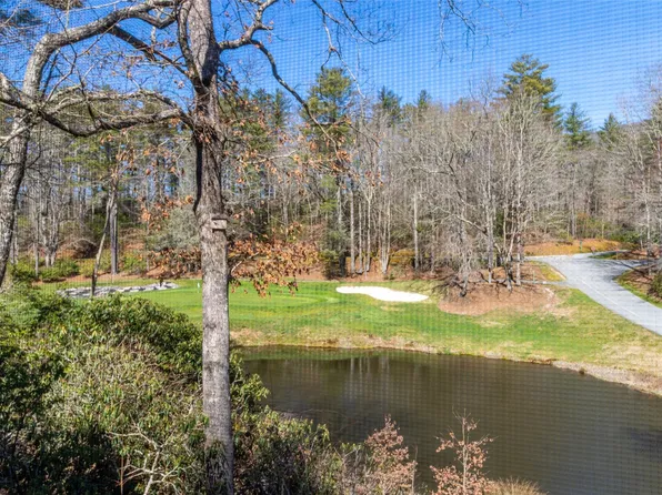 36 Fairway Villas Dr #1B, Sapphire, NC 28774