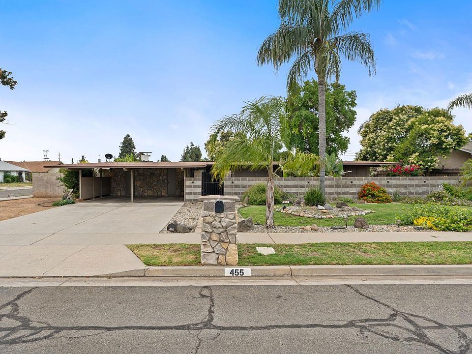 1st image of 455 W Escalon Ave
