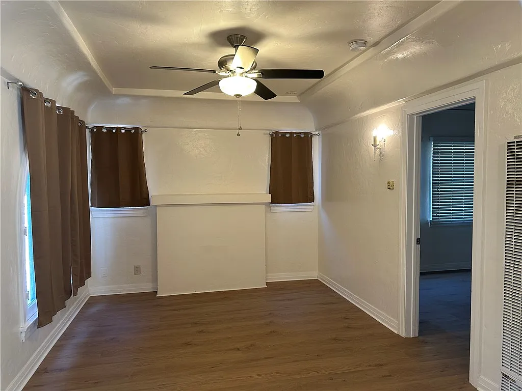 1 bed, 600 sqft, $1,850 — Photo 2