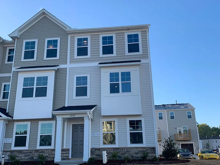 3-Bedrooms with 3.5 bathrooms.