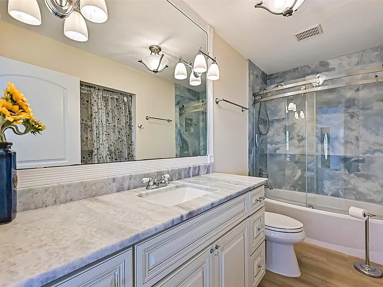 1578 Railroad Ave — Photo 17