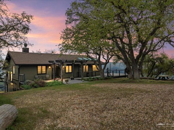 30140 Tuttle Ct, Tehachapi, CA 93561