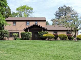 323 Mackenzie Dr, West Chester, PA 19380