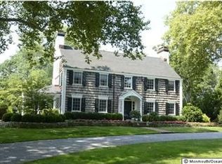 10 Buttonwood Ln E, Rumson, NJ 07760