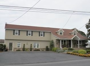 37 N Ramona Rd, Myerstown, PA 17067