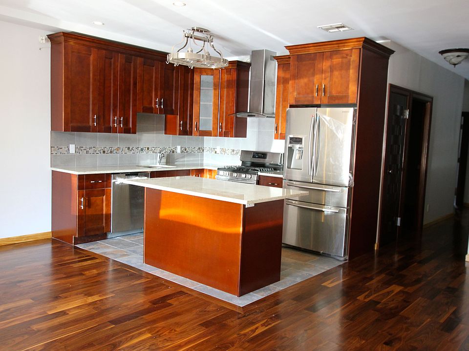 1st image of 20 Dikeman St #1B