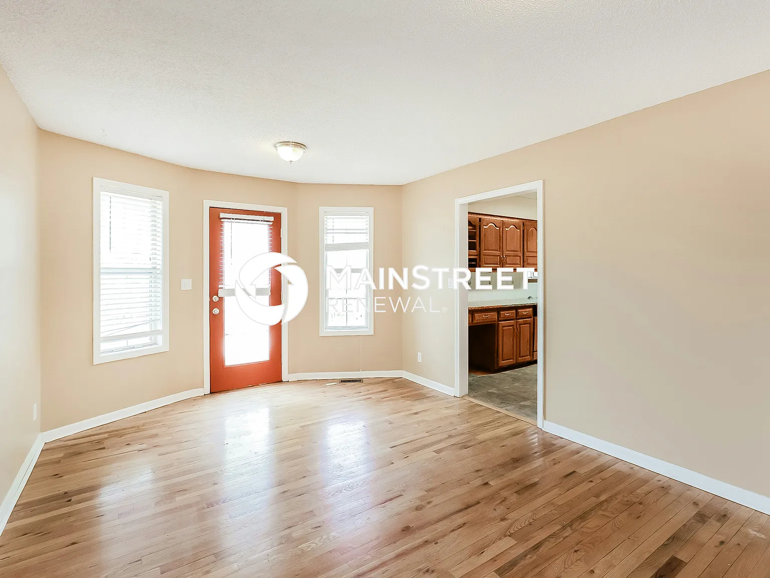 421 Hithergreen Dr — Photo 4