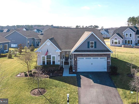 2nd image of 30467 Blackbird Ct