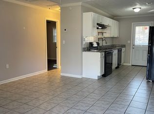 221 Greenbriar Dr APT 3, Cedartown, GA 30125