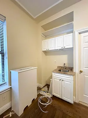 Rented by (Legacy) NY Quality Living Uptown | media 7