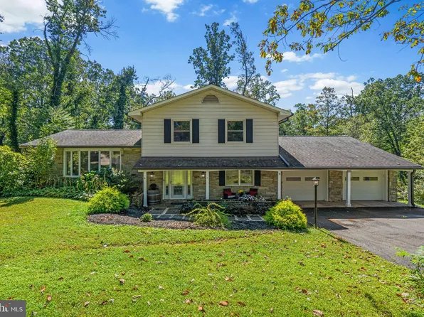 2909 Timber Ridge Dr, Mount Airy, MD 21771