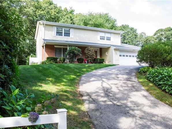 64 Sherwood Dr, Westerly, RI 02891