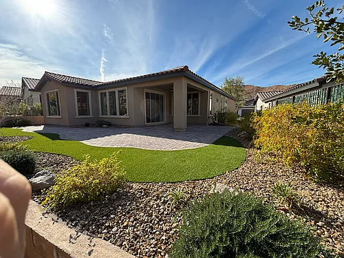 92 Lake Oasis St Photo 1