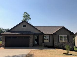 106 Hamlet Ct, Moore, SC 29369