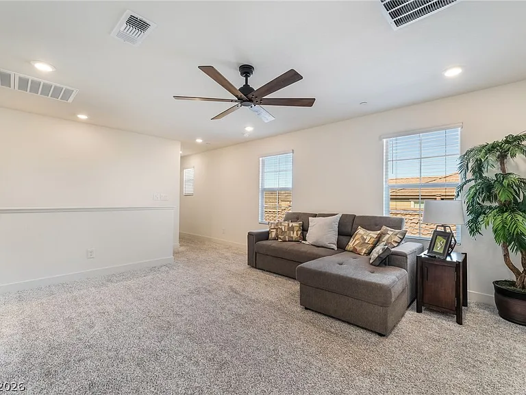 2966 Gallarate Dr — Photo 10