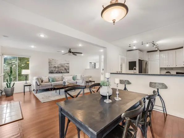 930 Via Mil Cumbres Unit 138, Solana Beach, CA 92075