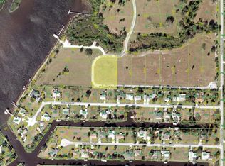 2072 Treasure Ln, Punta Gorda, FL 33982