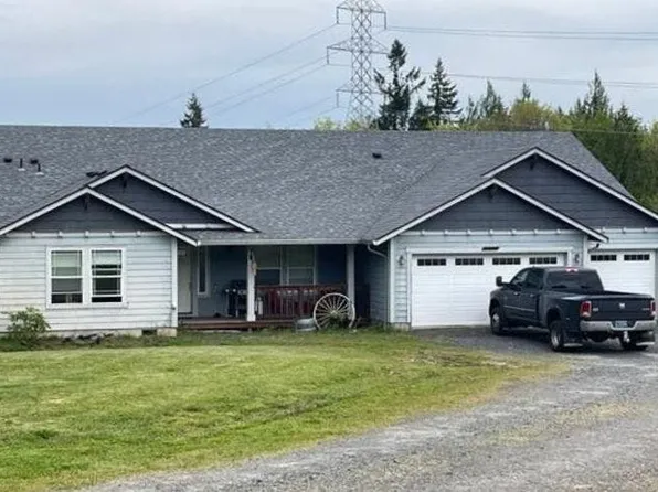 64756 Copperhead Dr, Deer Island, OR 97054