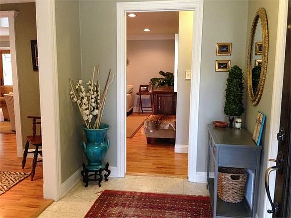 5th image of 3104 Skylark Dr