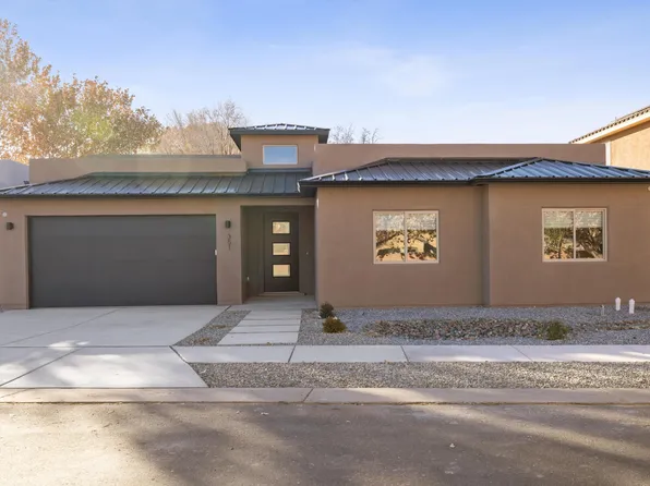 351 Manuel Sanchez Pl SW, Albuquerque, NM 87105