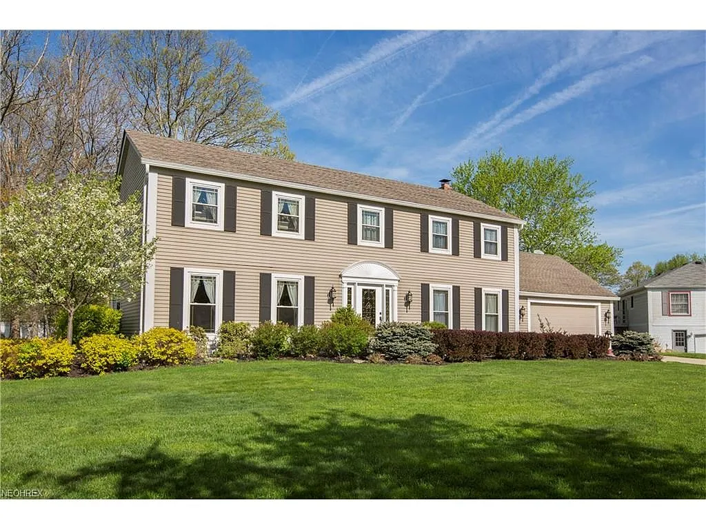 17024 Partridge Dr photo 1