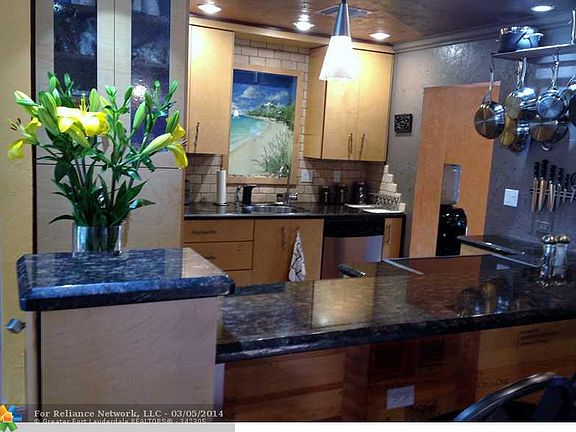 5th image of 2648 NE 8th Ct