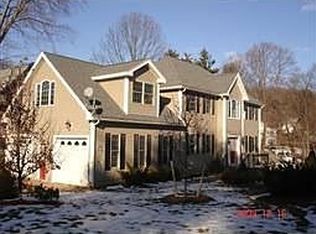 917 Pleasant St, Worcester, MA 01602