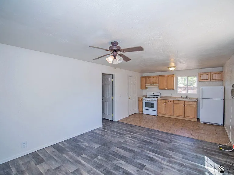 251 S 17th Ave #C — Photo 5