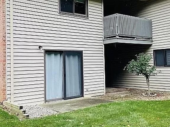 5th image of 285 Bonnie Brook Dr
