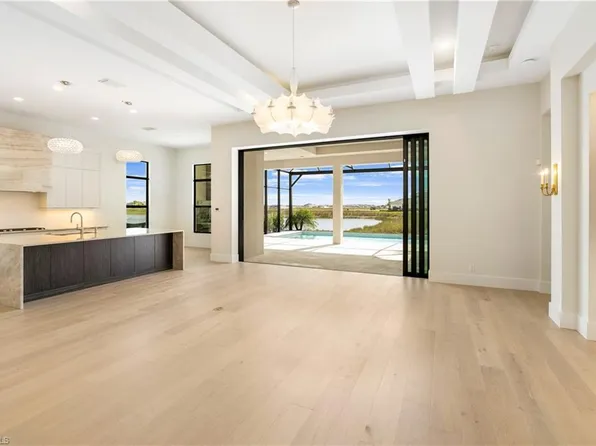 9678 Moonflower Ct, Naples, FL 34114