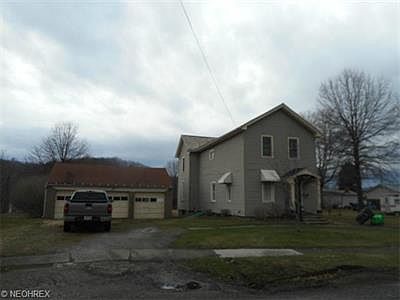 1st image of 642 Newport Ave