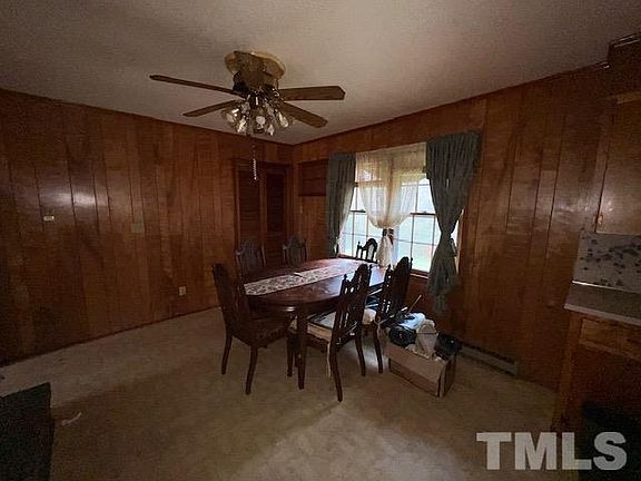 3rd image of 145 Barnes Ave
