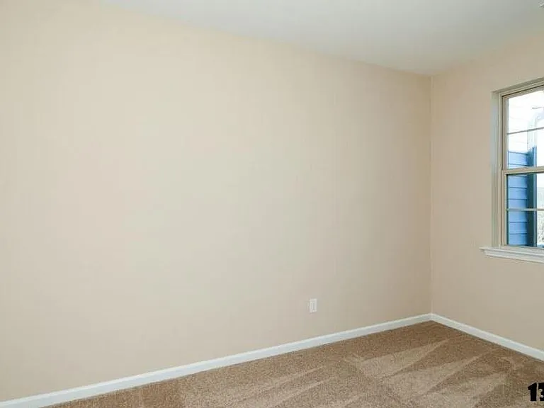 130 Rubrum Dr — Photo 20