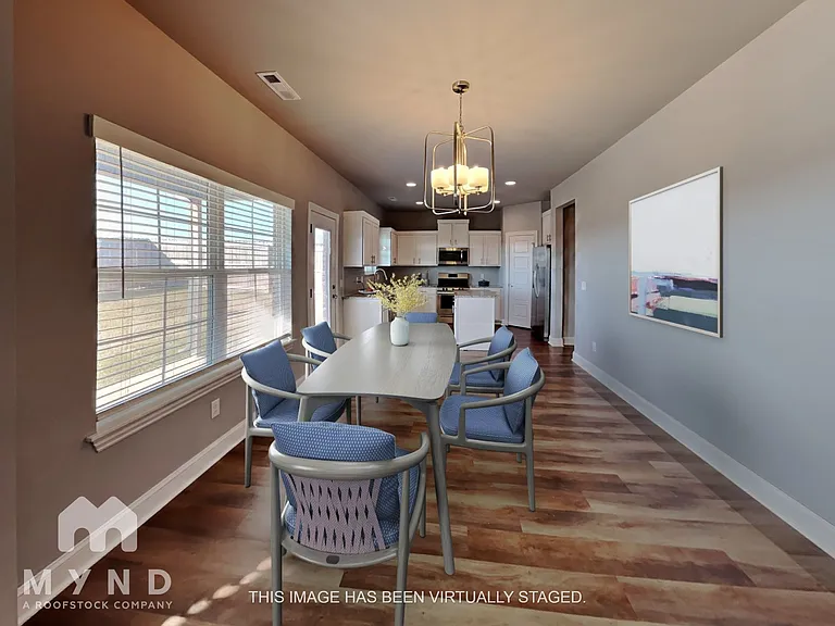 5903 SW Gentle Winds Ave — Photo 8
