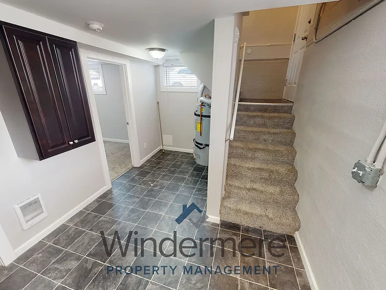 17 SW 6th St — Photo 12