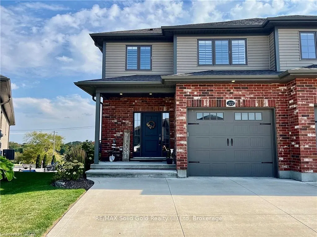 3 bed, $2,800 — Photo 1